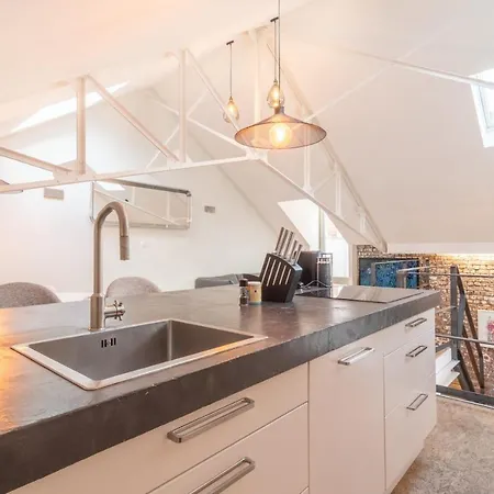 Mouvaux - Beautiful And Unique Loft For 4pers 2bdr * Τουρκουάν